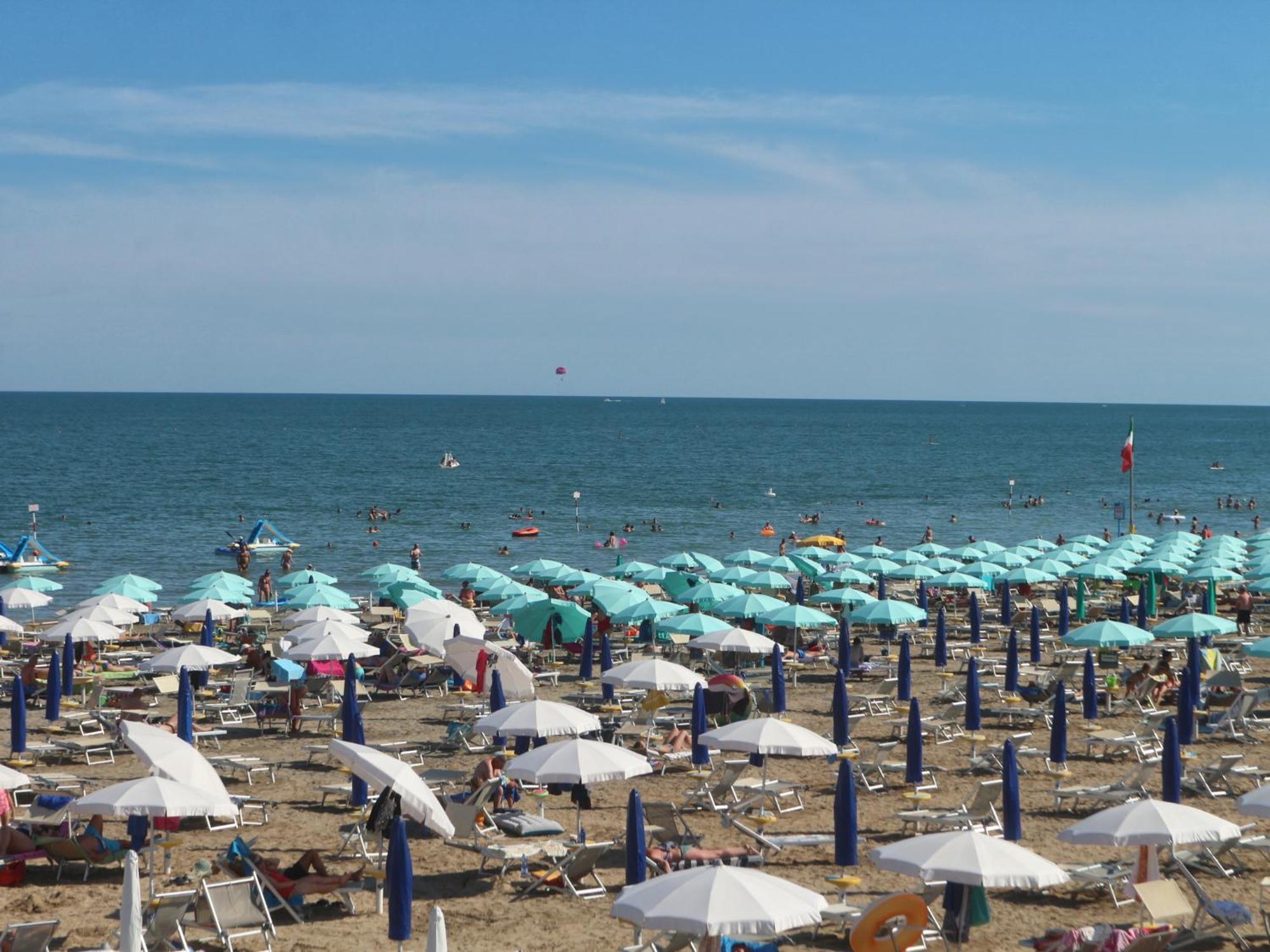 Michelangelo Beach Lignano Sabbiadoro Esterno foto